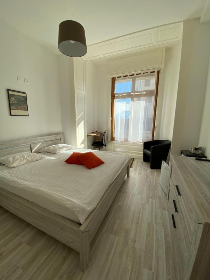 B&B Guest House Du Lac Montrö Dış mekan fotoğraf